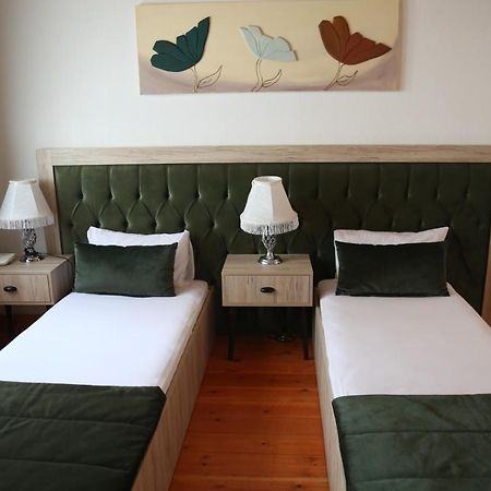 Yali Konak Butik Otel Golcuk Ngoại thất bức ảnh