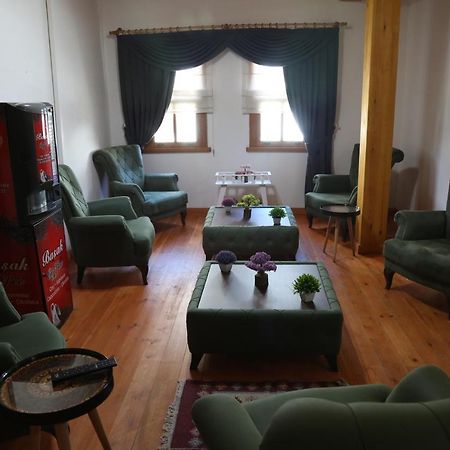 Yali Konak Butik Otel Golcuk Ngoại thất bức ảnh