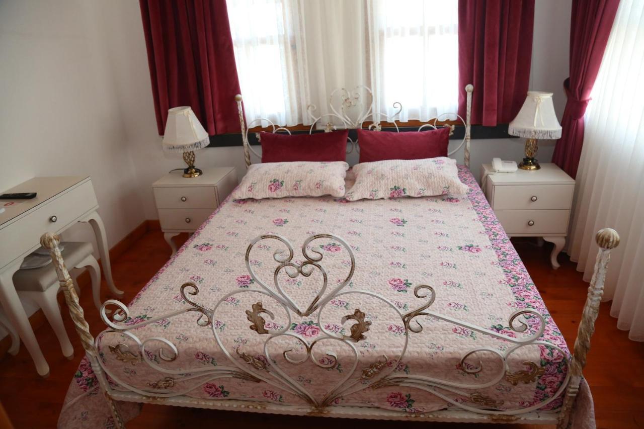 Yali Konak Butik Otel Golcuk Ngoại thất bức ảnh