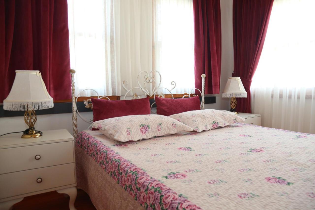 Yali Konak Butik Otel Golcuk Ngoại thất bức ảnh