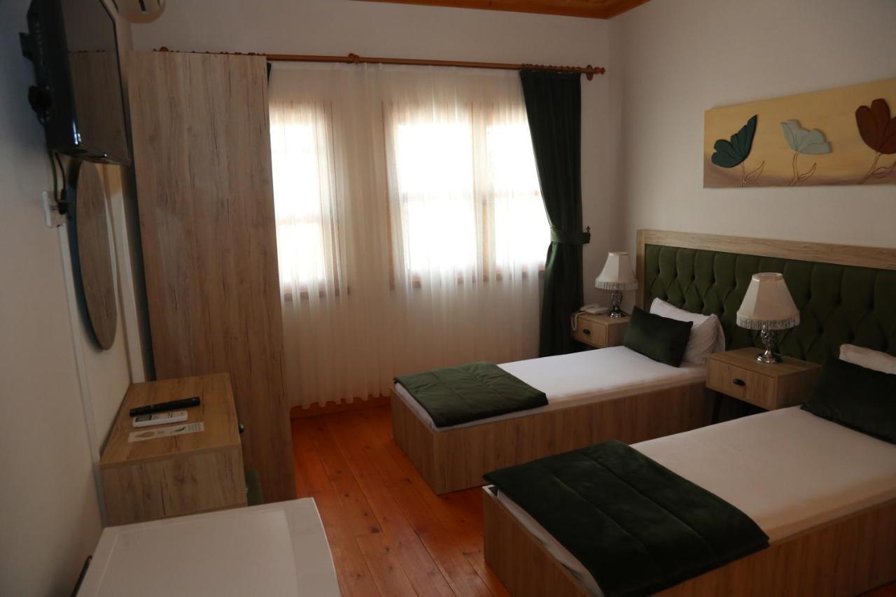Yali Konak Butik Otel Golcuk Ngoại thất bức ảnh