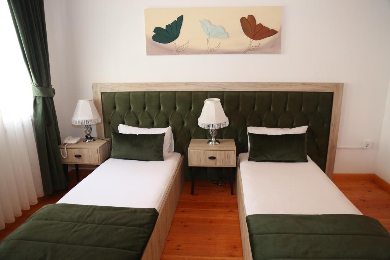 Yali Konak Butik Otel Golcuk Ngoại thất bức ảnh